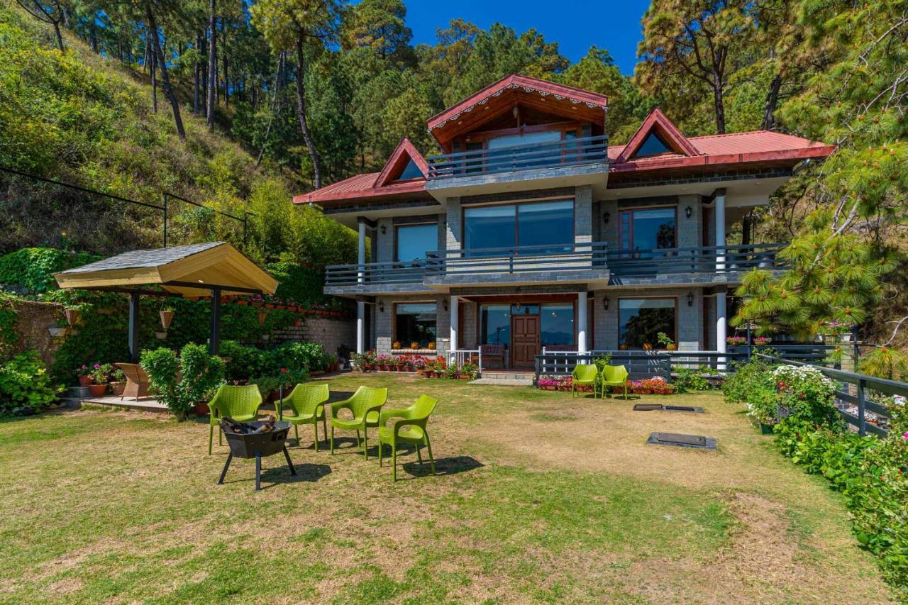 Stayvista At Floradale W Jacuzzi & Wood-Fire Pizza Kasauli Ngoại thất bức ảnh